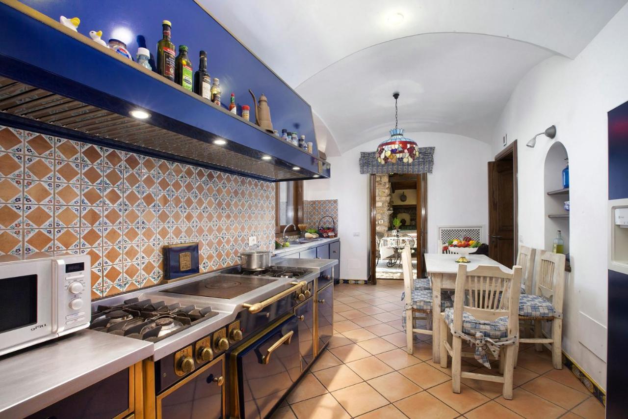 Amore Rentals - Residence Bosco SantʼAgata sui Due Golfi Zewnętrze zdjęcie