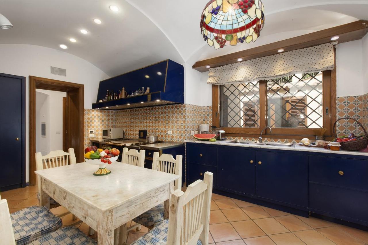 Amore Rentals - Residence Bosco SantʼAgata sui Due Golfi Zewnętrze zdjęcie